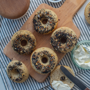 Sağlıklı Kahvaltılık: Tahıllı Fit Simit